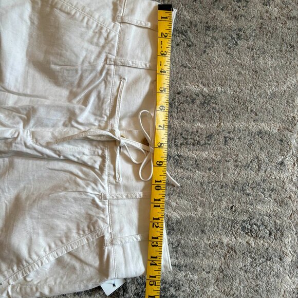 Banana Republic White Martin Fit Shorts, Women's Size 6, Stretch - Picture 6 of 10